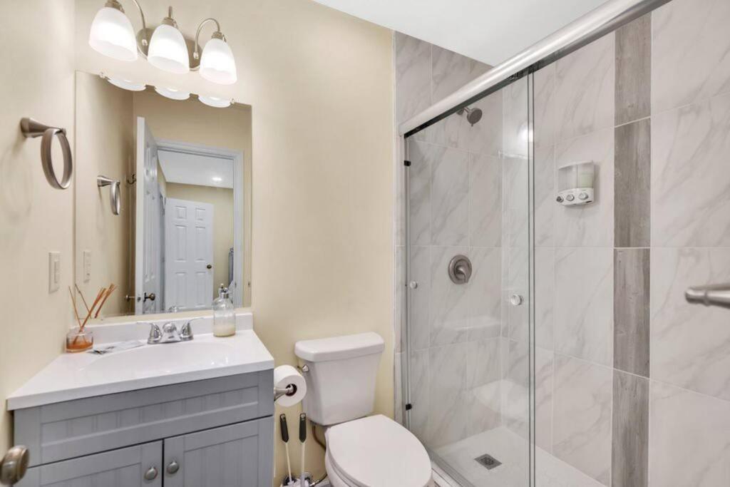 Cozy 2 Bedroom Pineville-Matthews Duplex Sleeps 8 Charlotte Esterno foto