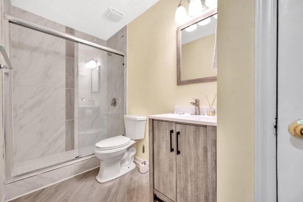Cozy 2 Bedroom Pineville-Matthews Duplex Sleeps 8 Charlotte Esterno foto