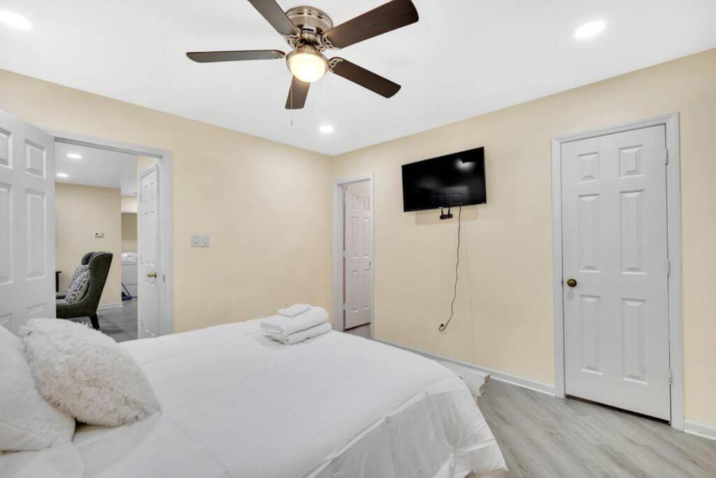 Cozy 2 Bedroom Pineville-Matthews Duplex Sleeps 8 Charlotte Esterno foto
